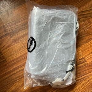 NWT Brand New Michael Kors Jet Set Logo Tote. Unopened. Christmas Gift!